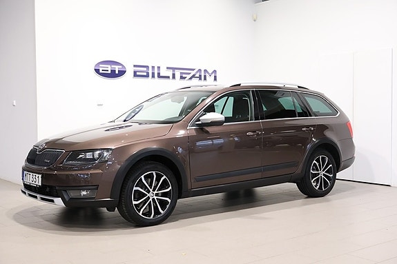 Skoda Octavia 2 of 18