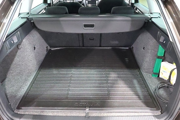 Skoda Octavia 16 of 18