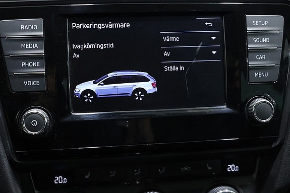 Skoda Octavia 14 of 18