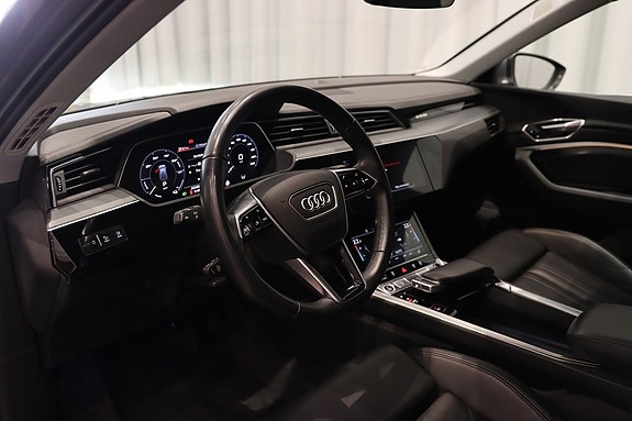Audi e-tron Sportback 11 of 24