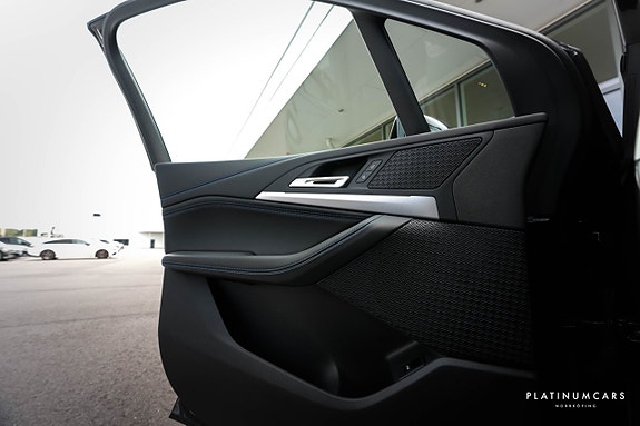 BMW 225e 14 of 18
