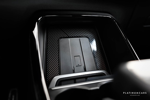 BMW 225e 13 of 18