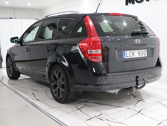 Kia Ceed 4 of 16