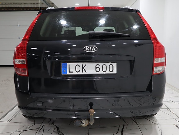 Kia Ceed 5 of 16