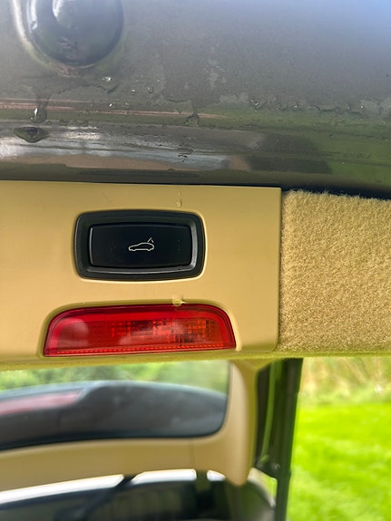 Porsche Cayenne 17 of 19