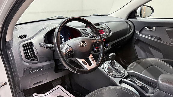 Kia Sportage 12 of 18