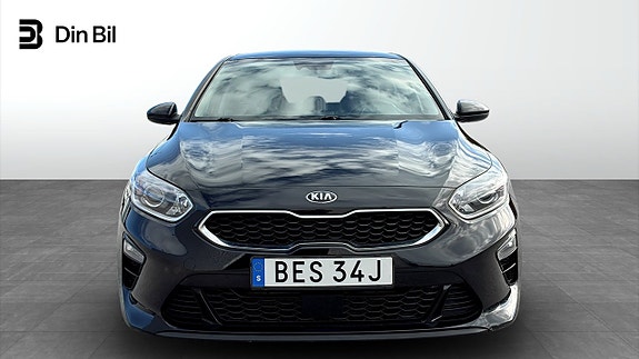 Kia Ceed 4 of 13