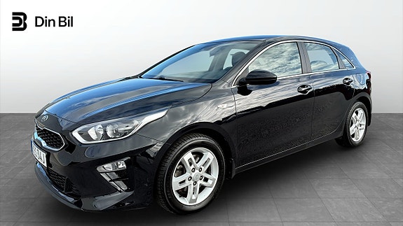 Kia Ceed 13 of 13
