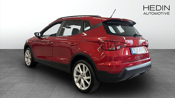 Seat Arona 7 of 19