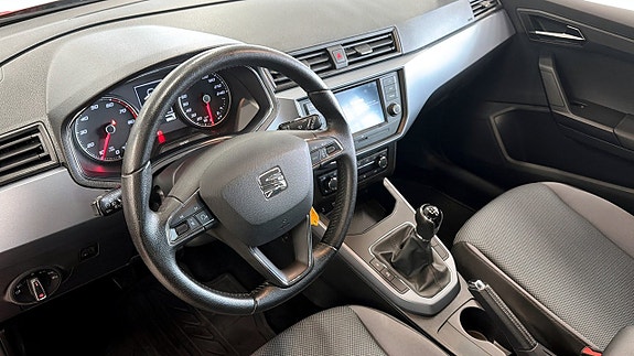 Seat Arona 13 of 19