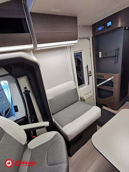 Adria MATRIX SUPREME 670 SL 6 of 26