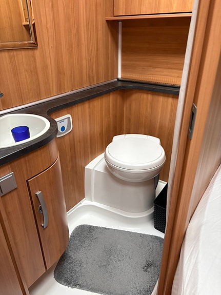 Hymer Arctic star 565 3 of 9