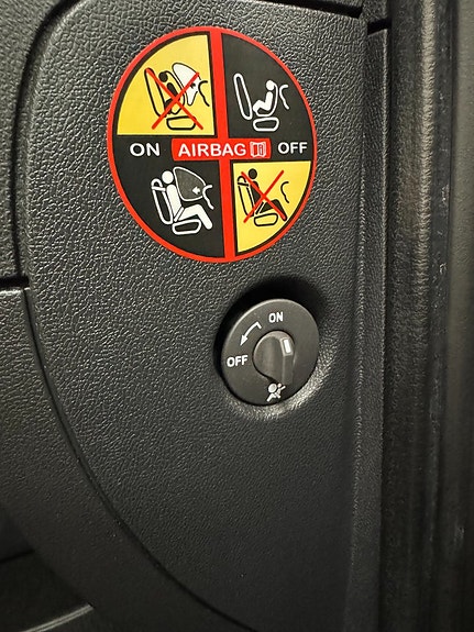 Renault Clio 11 of 11