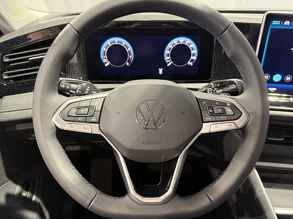 Volkswagen Tiguan 12 of 22