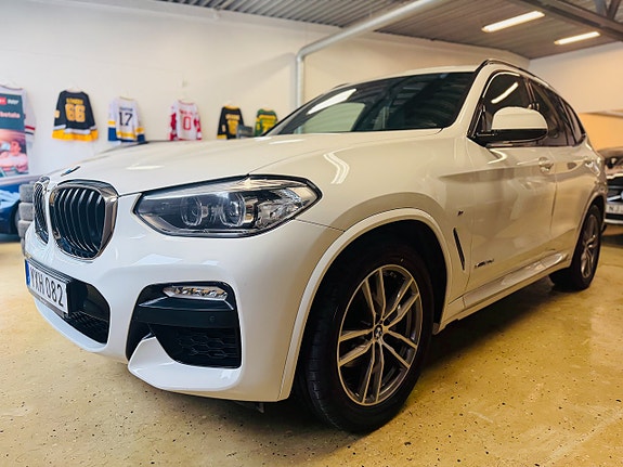BMW X3 2 of 23