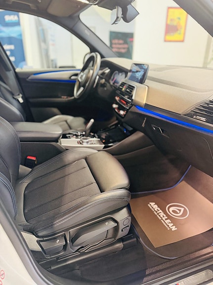 BMW X3 21 of 23