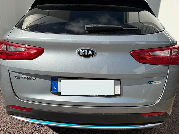 Kia Optima 3 of 8