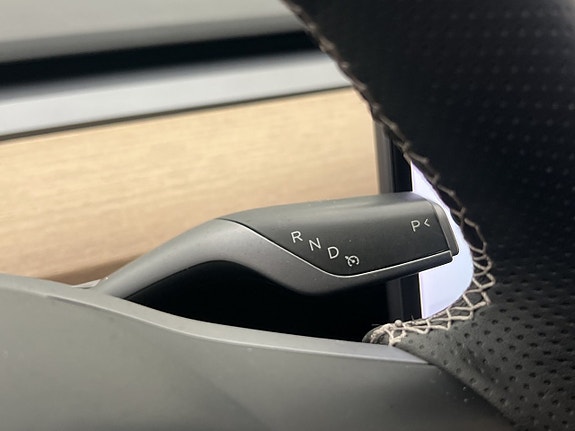 Tesla Model 3 15 of 30