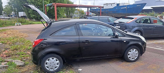 Opel Corsa 11 of 14