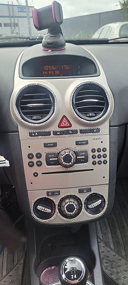 Opel Corsa 14 of 14