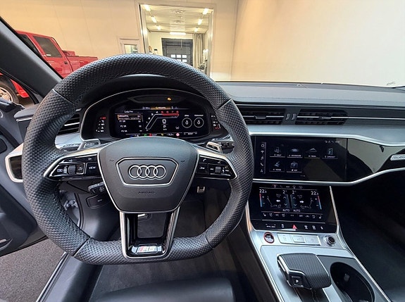 Audi RS6 10 of 17