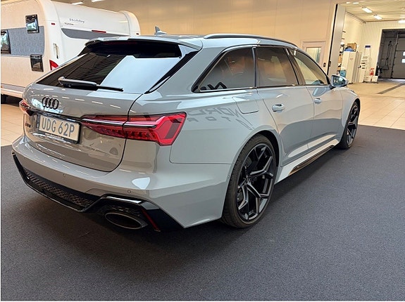 Audi RS6 4 of 17