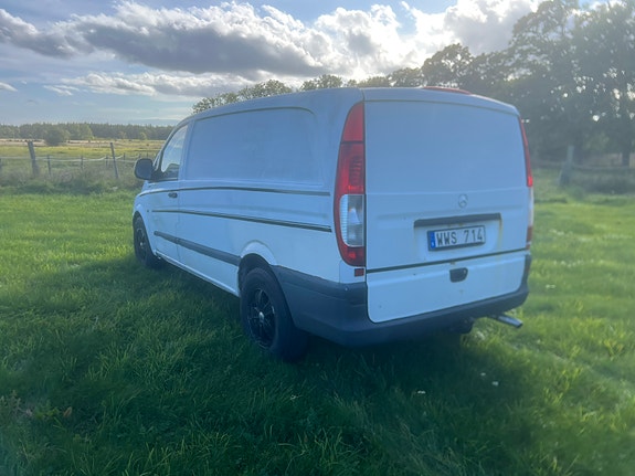 Mercedes-Benz Vito 111 2 of 7