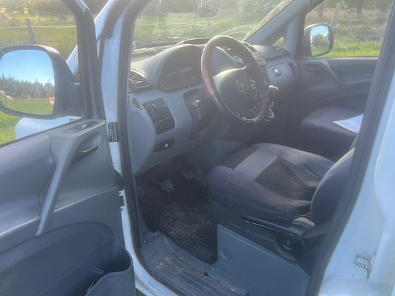 Mercedes-Benz Vito 111 4 of 7