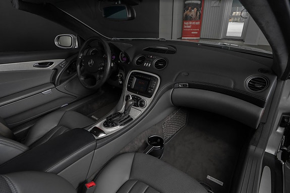 Mercedes-Benz SL55 23 of 25