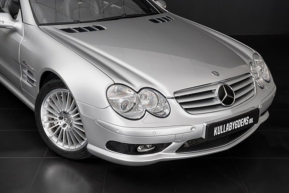 Mercedes-Benz SL55 2 of 25