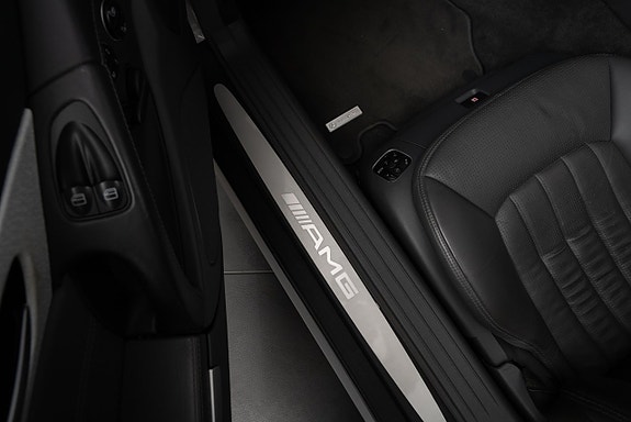 Mercedes-Benz SL55 12 of 25
