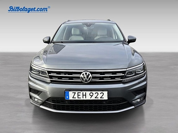 Volkswagen Tiguan Allspace 2 of 19