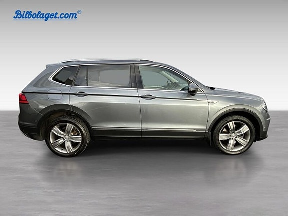 Volkswagen Tiguan Allspace 4 of 19