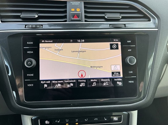Volkswagen Tiguan Allspace 15 of 19