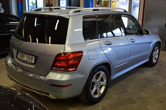 Mercedes-Benz GLK220 5 of 15
