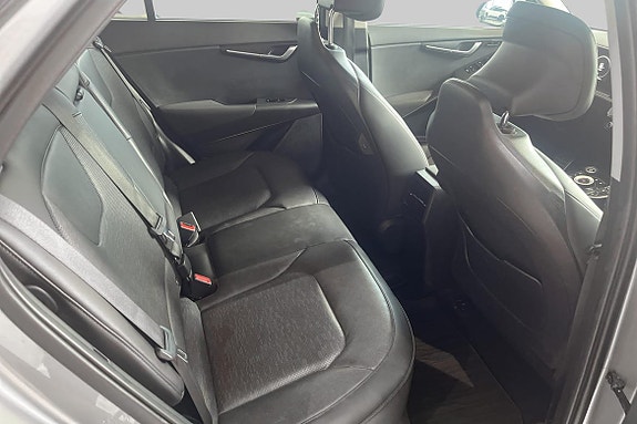 Kia Niro 11 of 19