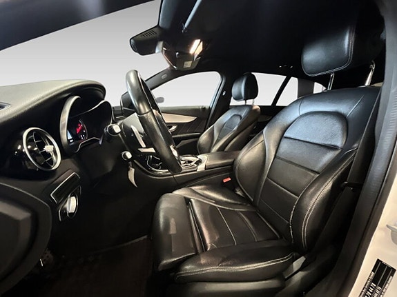 Mercedes-Benz C220 9 of 20