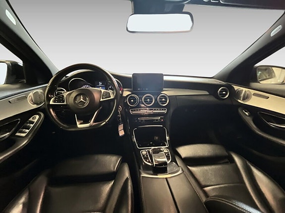 Mercedes-Benz C220 13 of 20