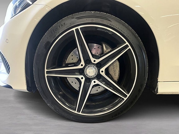 Mercedes-Benz C220 8 of 20