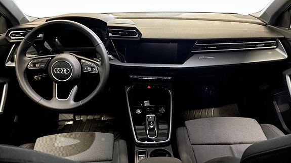 Audi A3 4 of 9