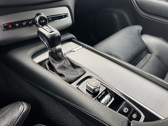 Volvo XC90 19 of 20