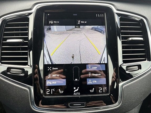 Volvo XC90 17 of 20