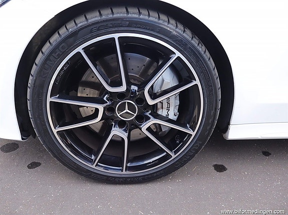 Mercedes-Benz C43 23 of 27