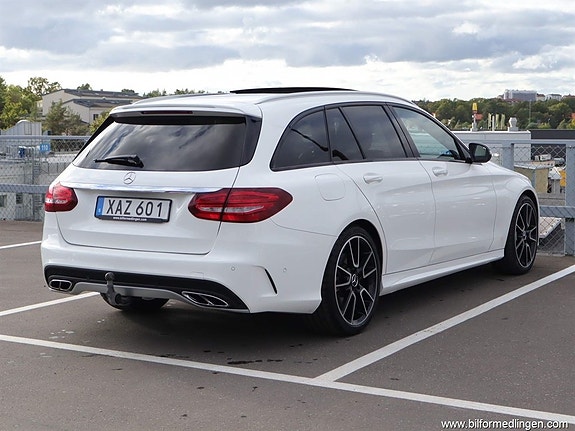 Mercedes-Benz C43 5 of 27