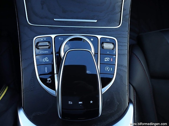 Mercedes-Benz C43 16 of 27