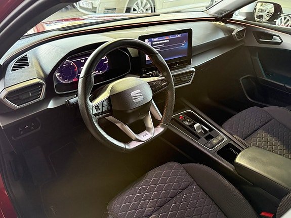 Seat Leon 9 of 27