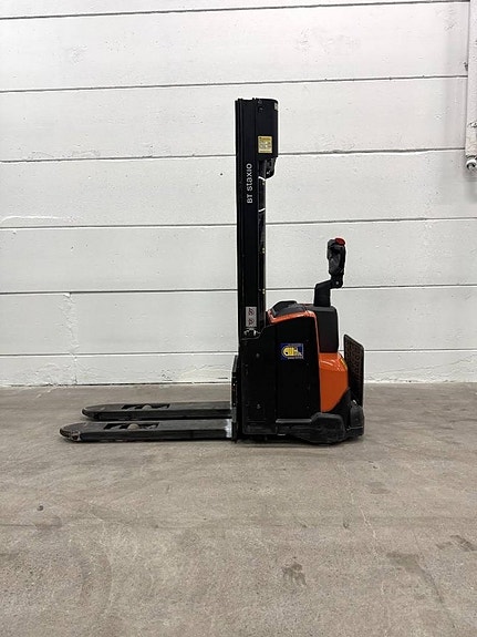 BT truck SWE120L