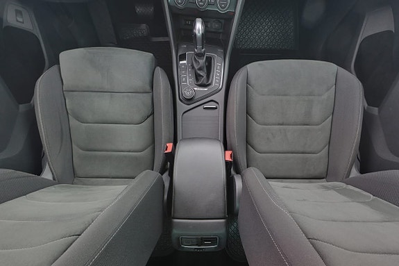 Volkswagen Tiguan 10 of 16