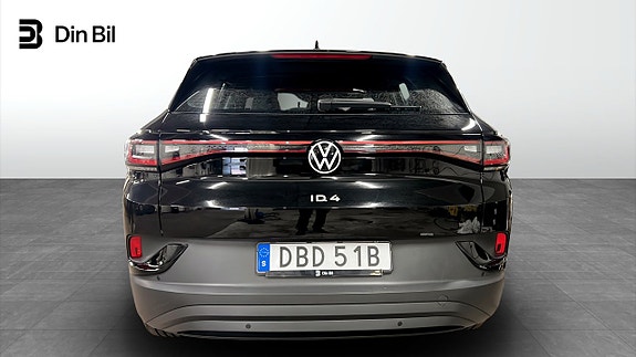 Volkswagen ID.4 5 of 12
