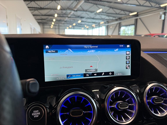 Mercedes-Benz GLA250 e 20 of 24